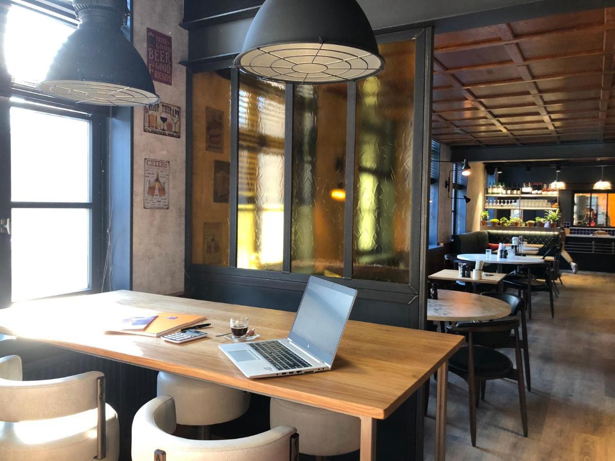Ibis Saint-Omer Centre Bagian luar foto