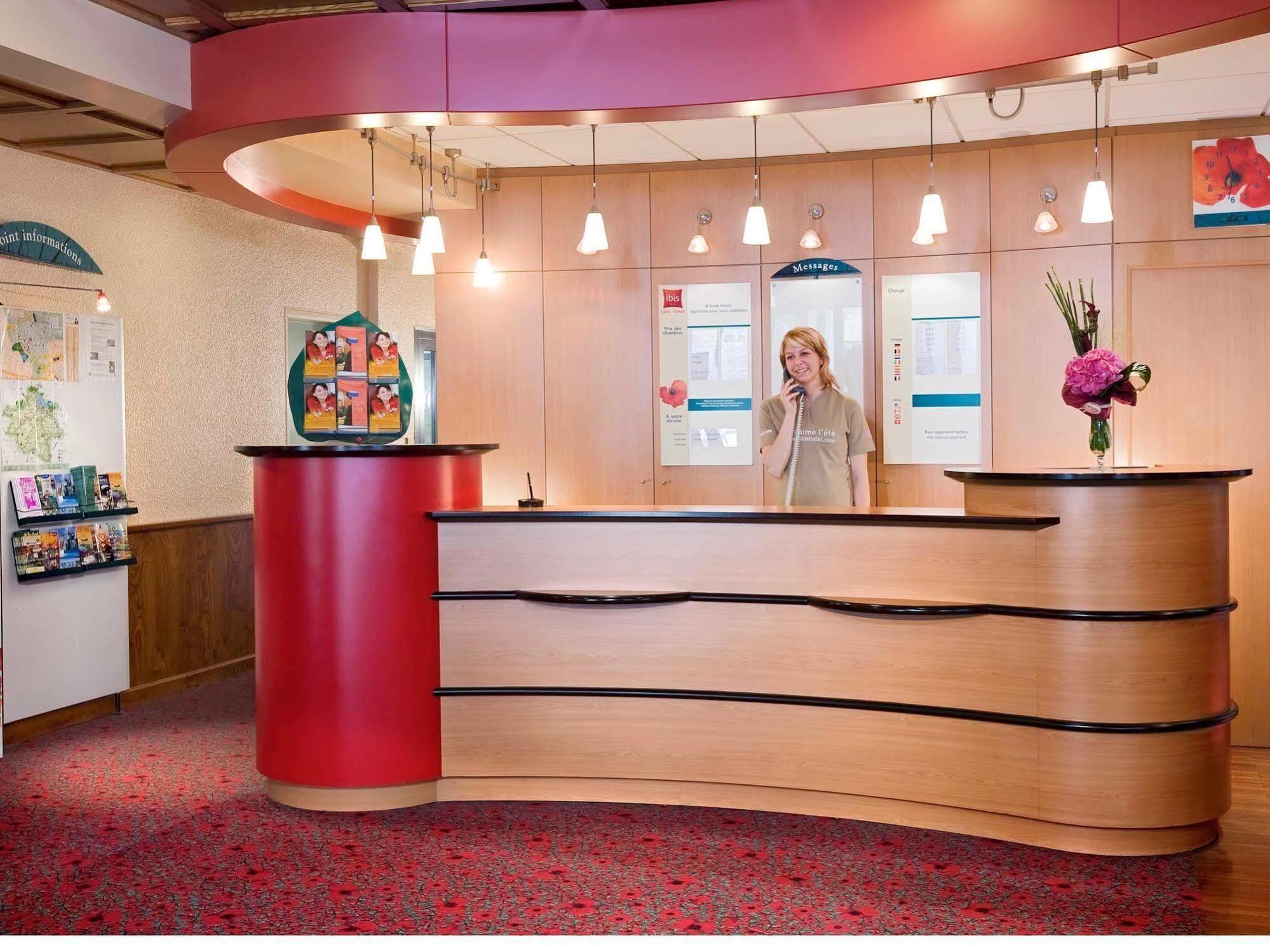 Ibis Saint-Omer Centre Bagian luar foto